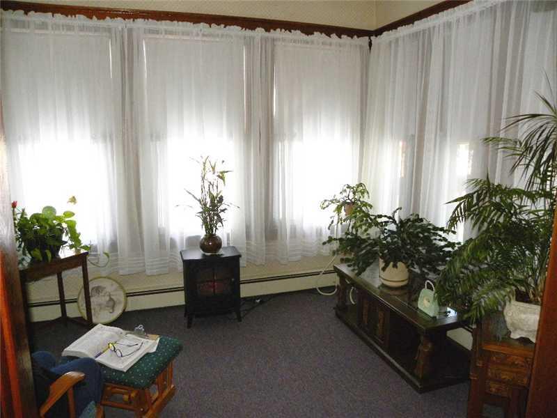 39 Riverside Drive Auburn, ME 04210 - Photo 3 of 12 Den/Family/Great Room.