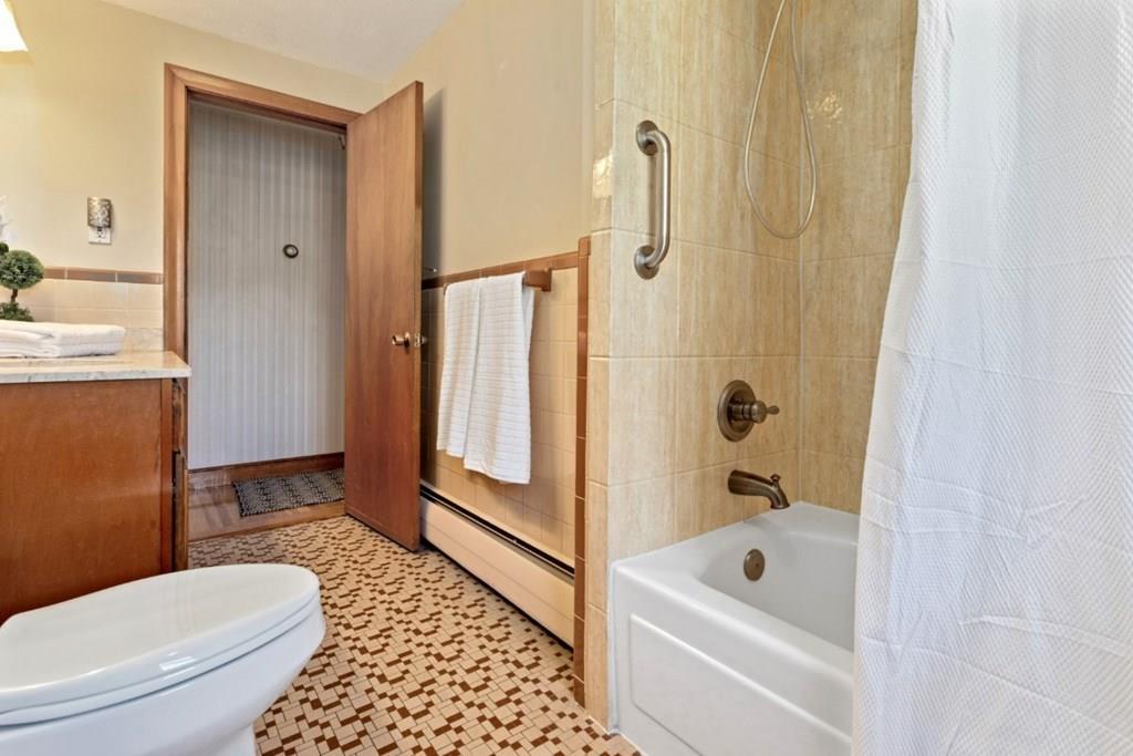 11 Evergreen Road Stoneham, MA 02180 - Photo 20 of 42 Gallery Image 20