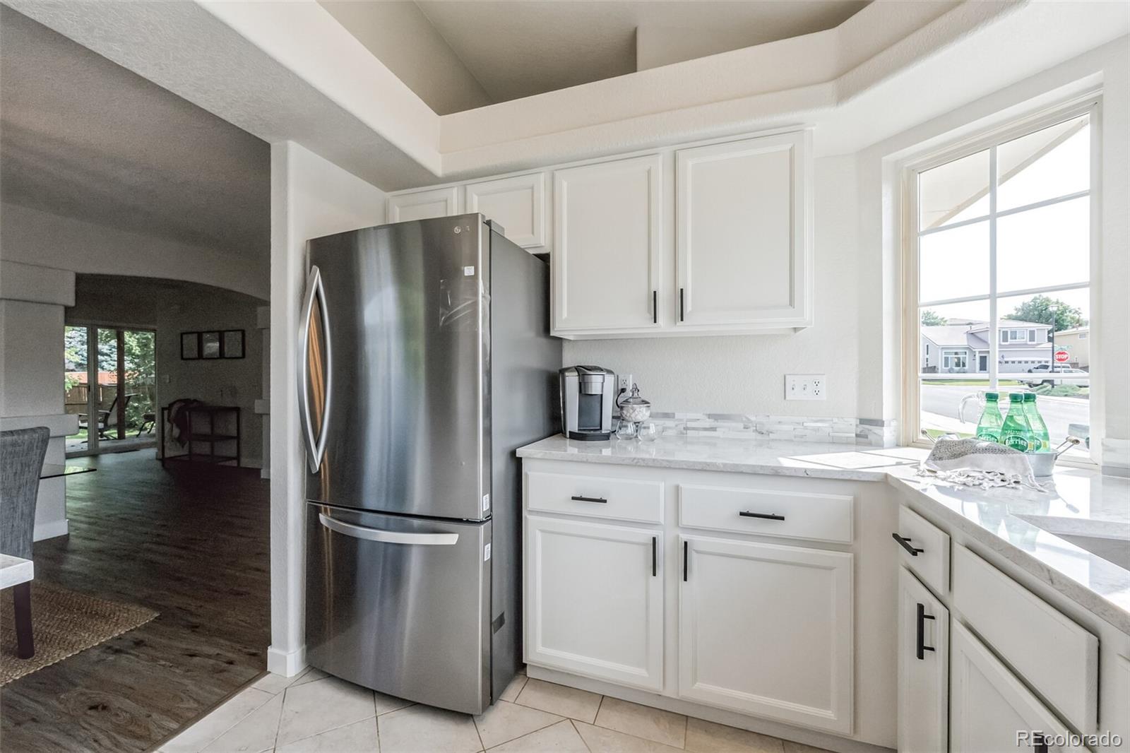 10335 Spring Water Peak Highlands Ranch, CO 80129 - Photo 9 of 33 Gallery Image 9