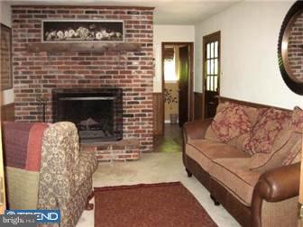 417 Marple Road Broomall, PA 19008 - Photo 8 of 12 Family Room