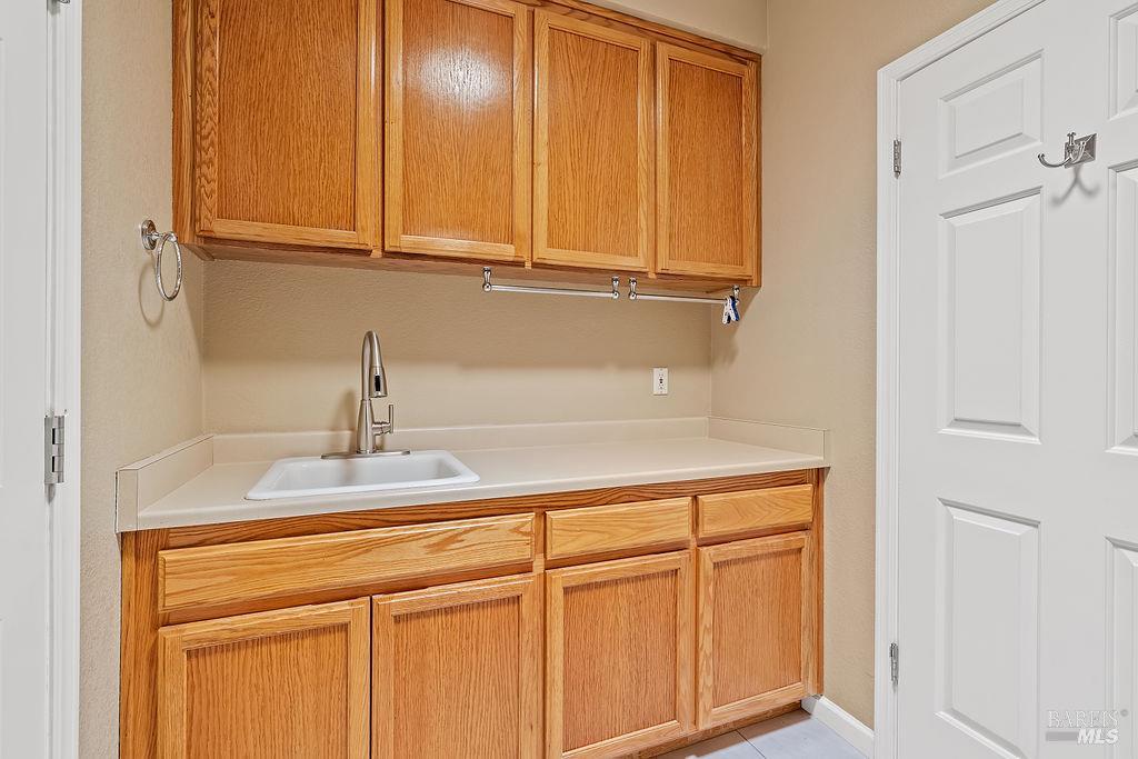 6283 Meadowbreeze Court Santa Rosa, CA 95409 - Photo 35 of 60
