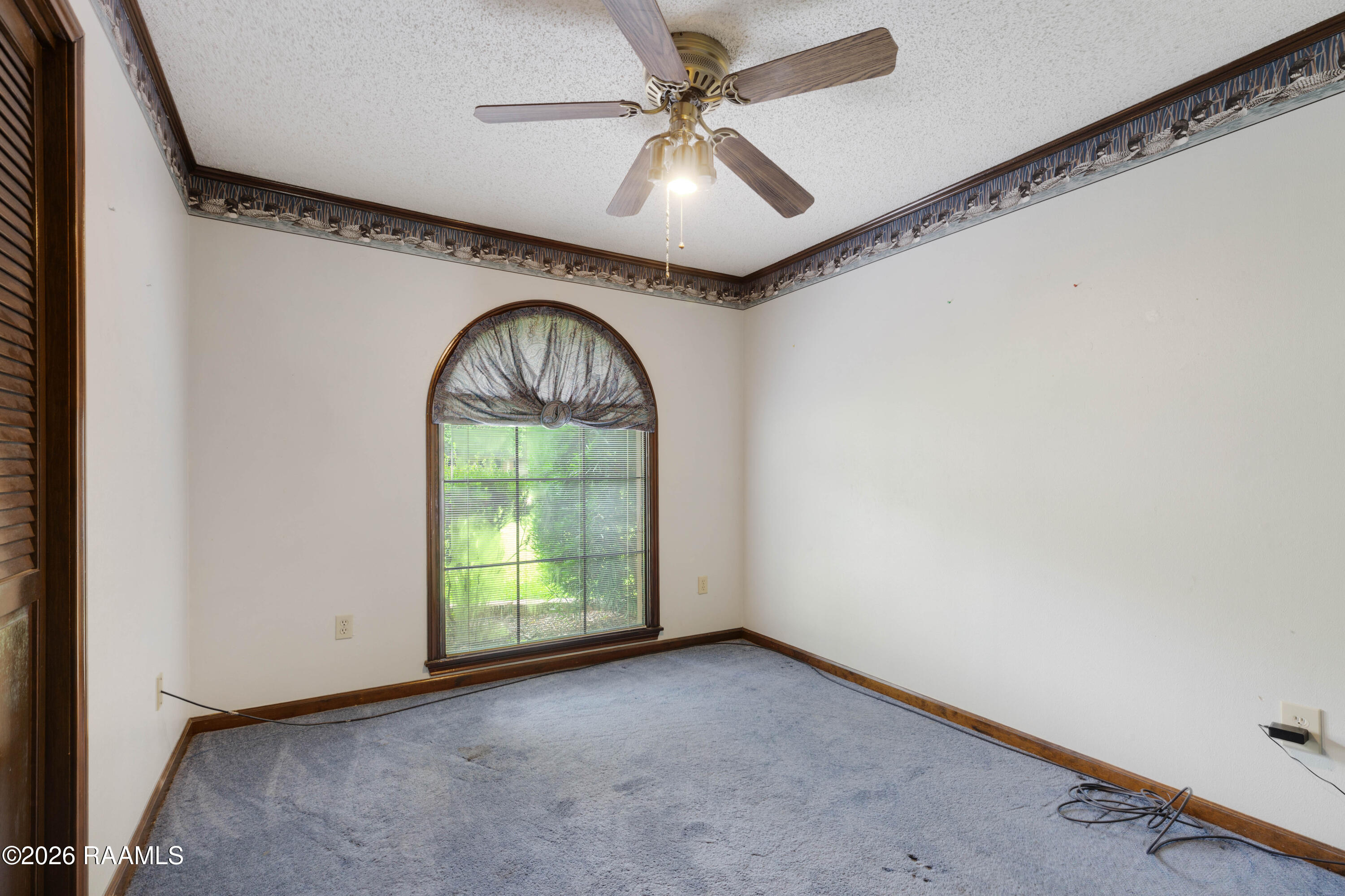 806 Rue Royale New Iberia, LA 70563 - Photo 27 of 38 806 Rue Royale New Iberia-19