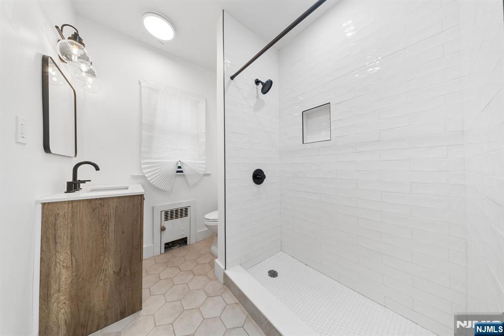 11 West Gouverneur Avenue, Unit 2 Rutherford, NJ 07070 - Photo 11 of 20