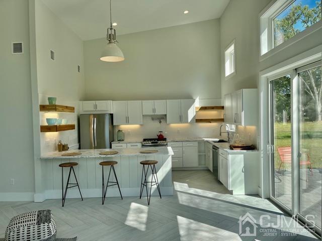 13 Emerald Road Kendall Park, NJ 08824 - Photo 8 of 24