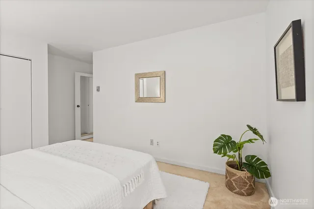 $575,000 | 14651 Northeast 40th Street, Unit G1, Bellevue, WA 98007