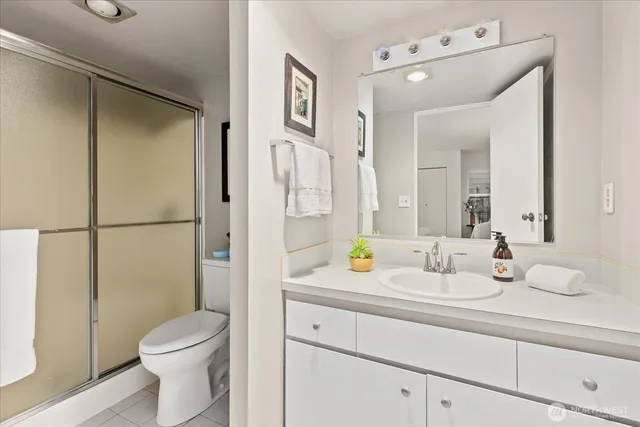 $575,000 | 14651 Northeast 40th Street, Unit G1, Bellevue, WA 98007