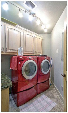 30365 River Road Orange Beach, AL 36561 - Photo 11 of 32 Laundry
