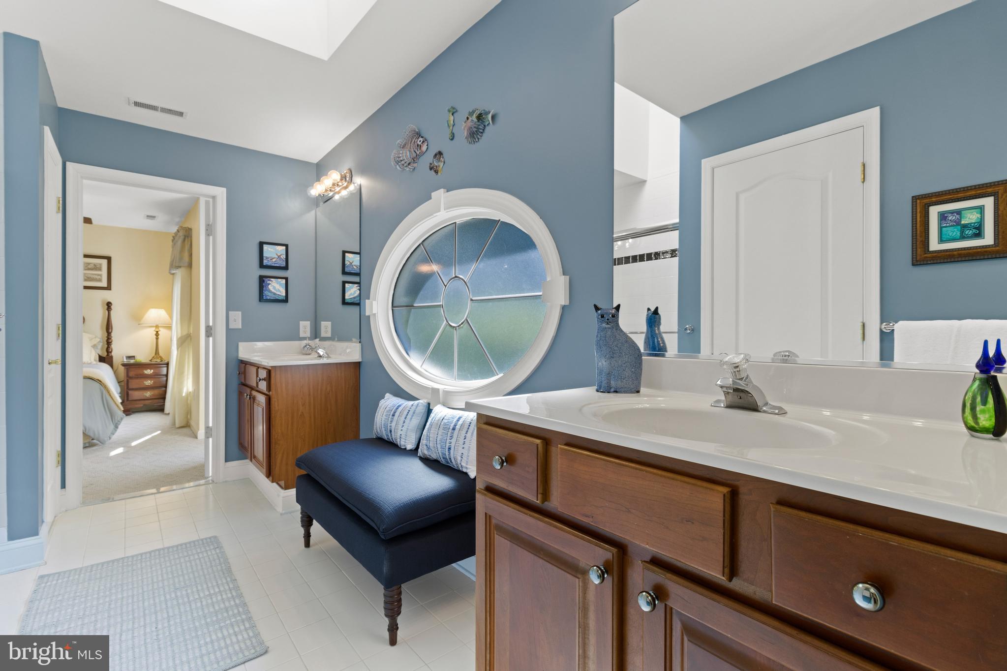 264 Woodard Road Arnold, MD 21012 - Photo 47 of 62 Cool frosted boat like round window in bath.