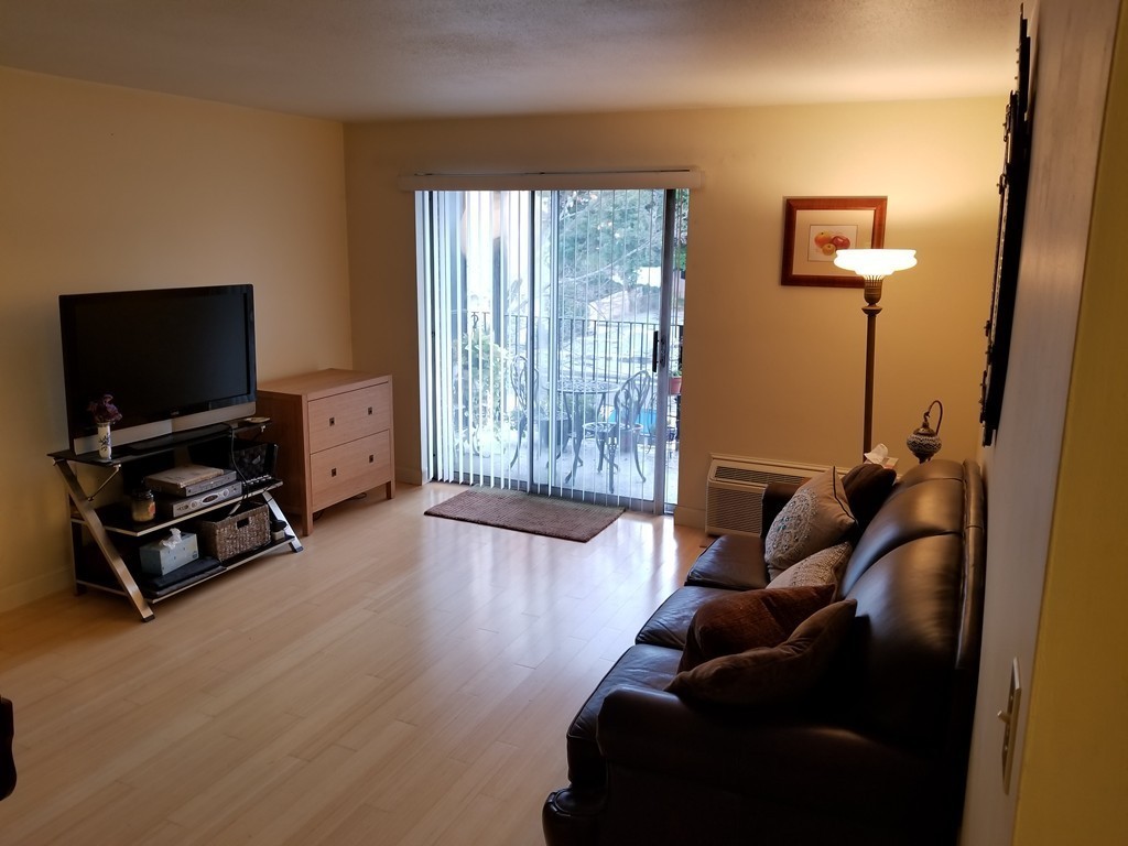 45 Oval Road, Unit 41 Quincy, MA 02170 - Photo 5 of 25 Gallery Image 5