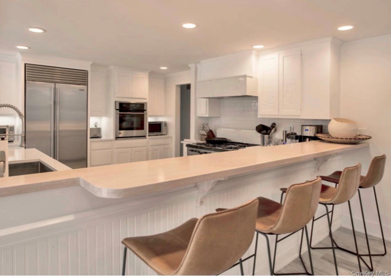 263 Ferry Road Sag Harbor, NY 11963 - Photo 16 of 36
