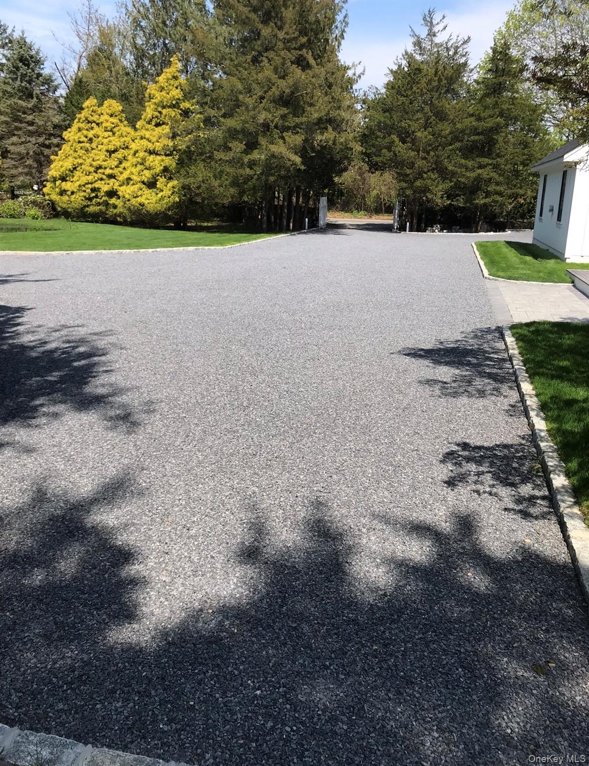 263 Ferry Road Sag Harbor, NY 11963 - Photo 6 of 36