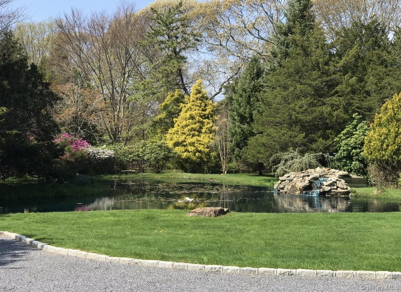 263 Ferry Road Sag Harbor, NY 11963 - Photo 7 of 36