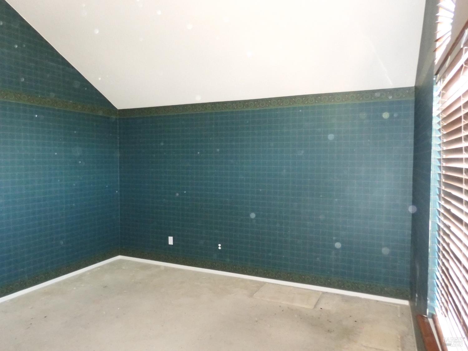 356 Singing Brook Circle Santa Rosa, CA 95409 - Photo 16 of 36 a view of a bathroom