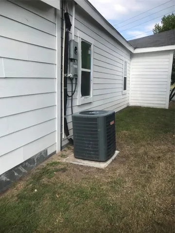 a view of house with an outdoor space