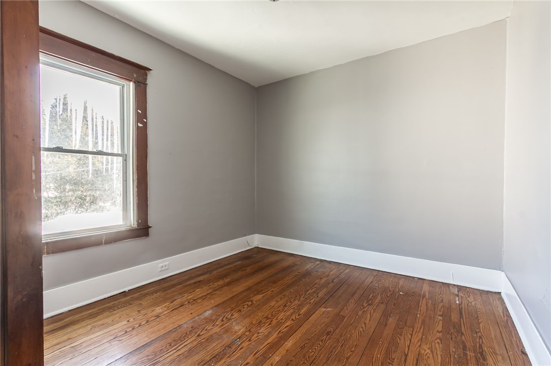 293 Rosewood Terrace Rochester, NY 14609 - Photo 16 of 22