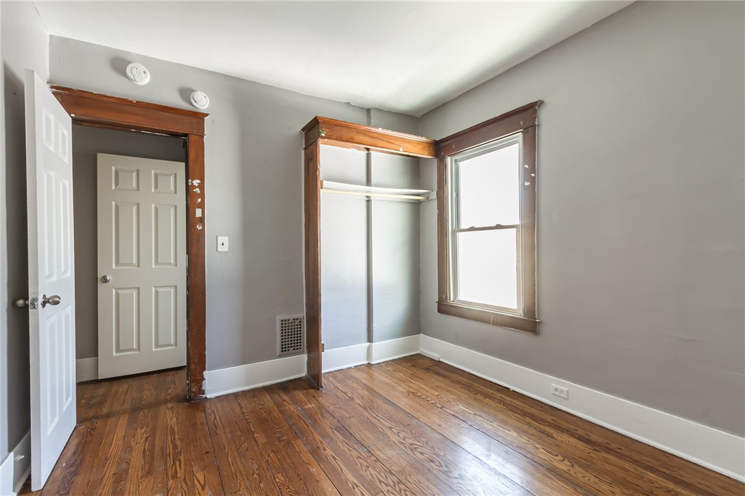 293 Rosewood Terrace Rochester, NY 14609 - Photo 17 of 22