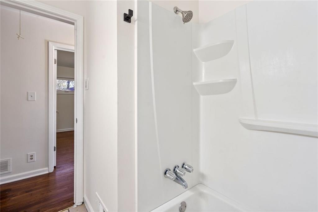 1321 Snapfinger Road Decatur, GA 30032 - Photo 14 of 22