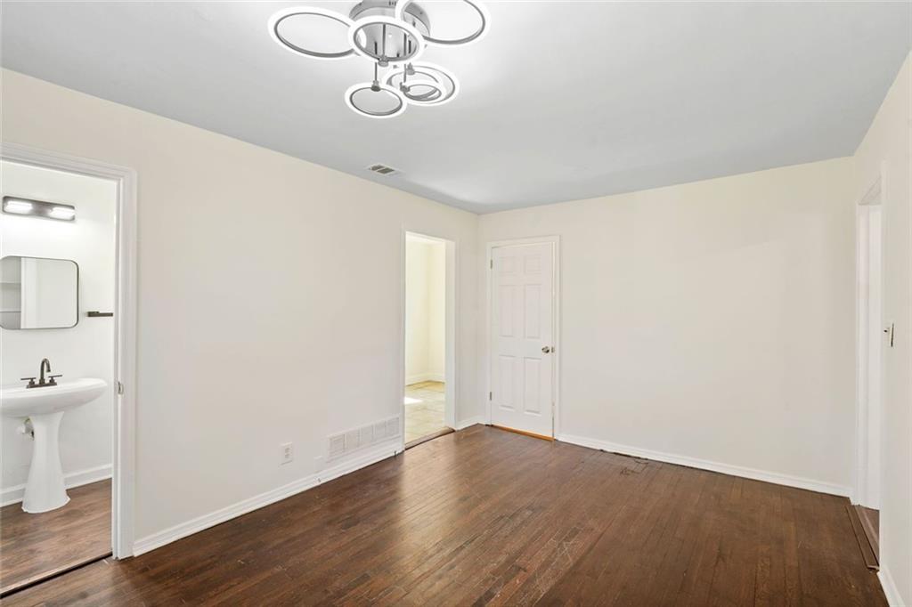 1321 Snapfinger Road Decatur, GA 30032 - Photo 16 of 22