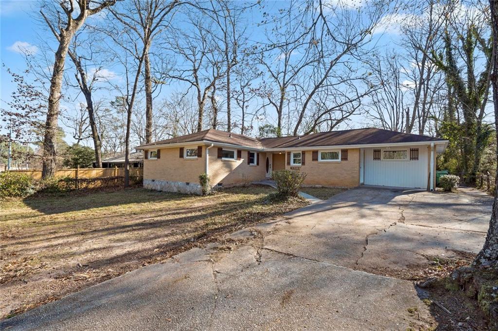 1321 Snapfinger Road Decatur, GA 30032 - Photo 2 of 22