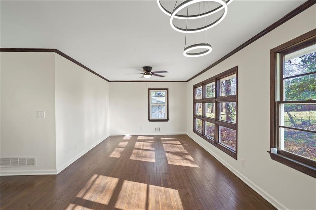 1321 Snapfinger Road Decatur, GA 30032 - Photo 3 of 22