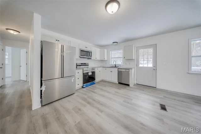 $275,000 | 10820 Clayton Court, Rolla, MO 65401