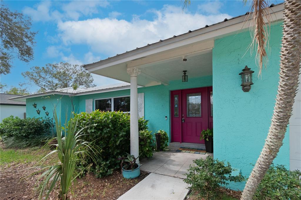 1250 Dinnerbell Lane East Dunedin, FL 34698 - Photo 2 of 44