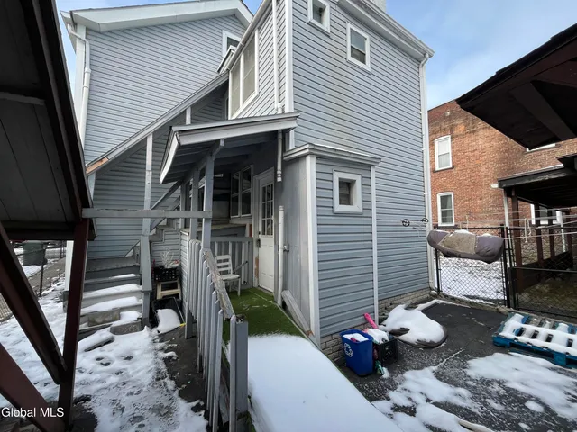 $119,000 | 40 Sargent Street, Cohoes, NY 12047
