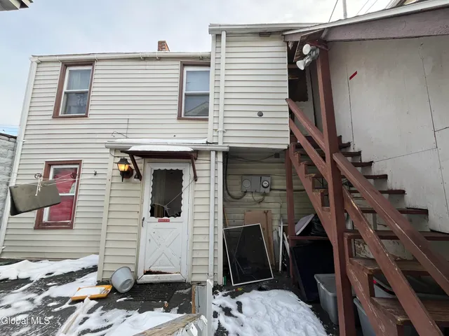 $119,000 | 40 Sargent Street, Cohoes, NY 12047