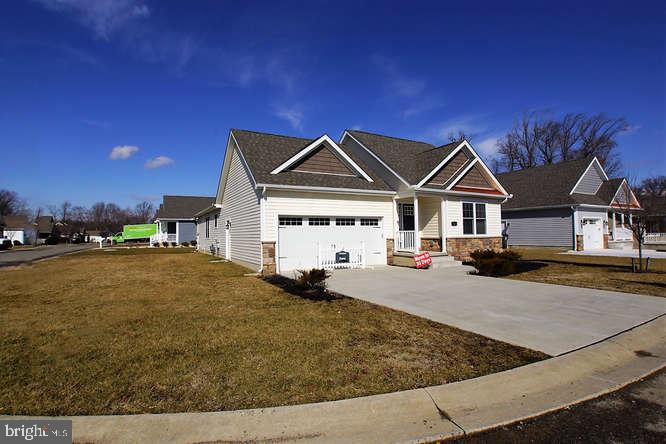 11 Platinum Drive Dover, DE 19901 - Photo 2 of 46