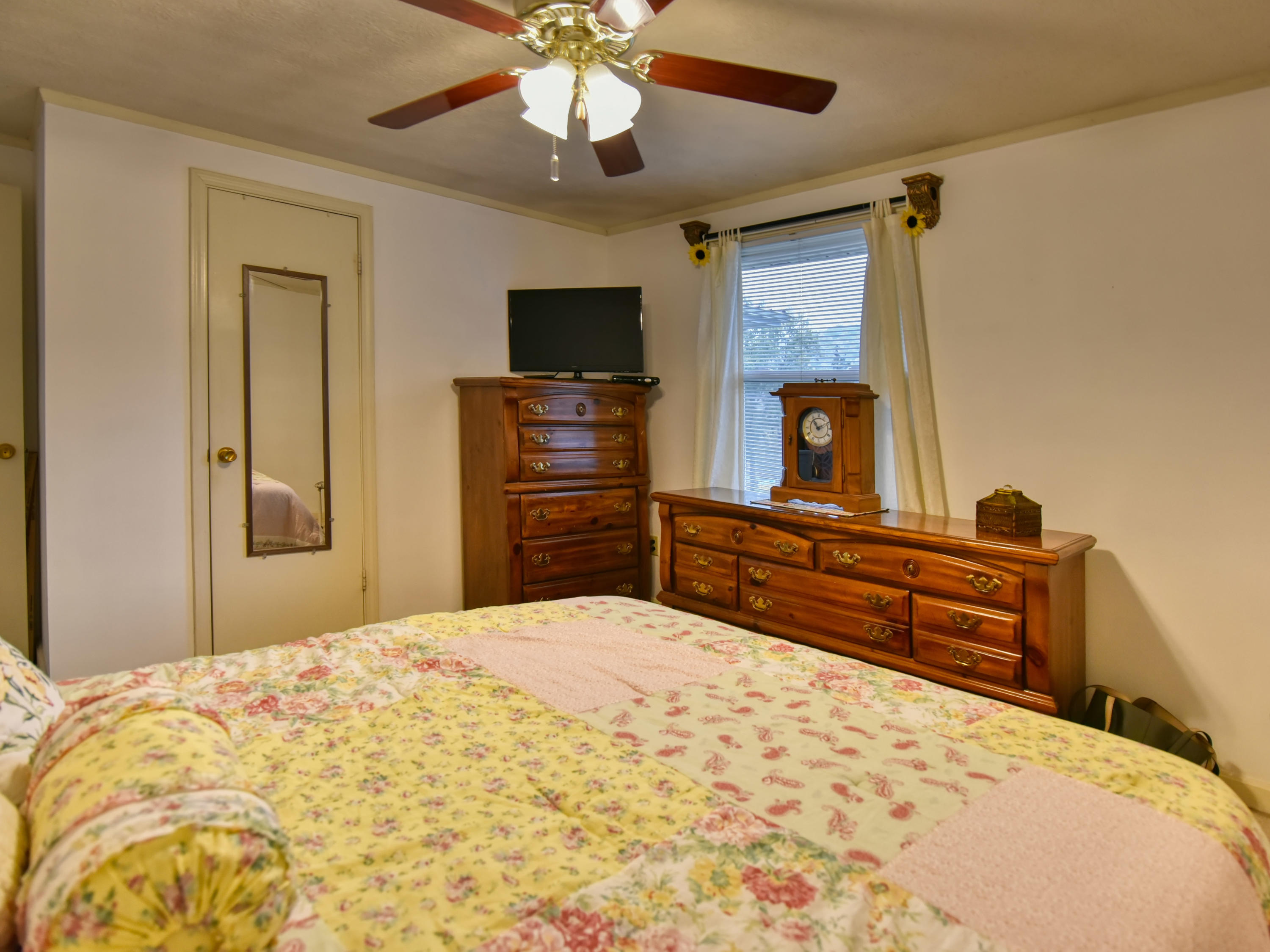 7324 Fairview Road Corryton, TN 37721 - Photo 11 of 14 7234 Fairview