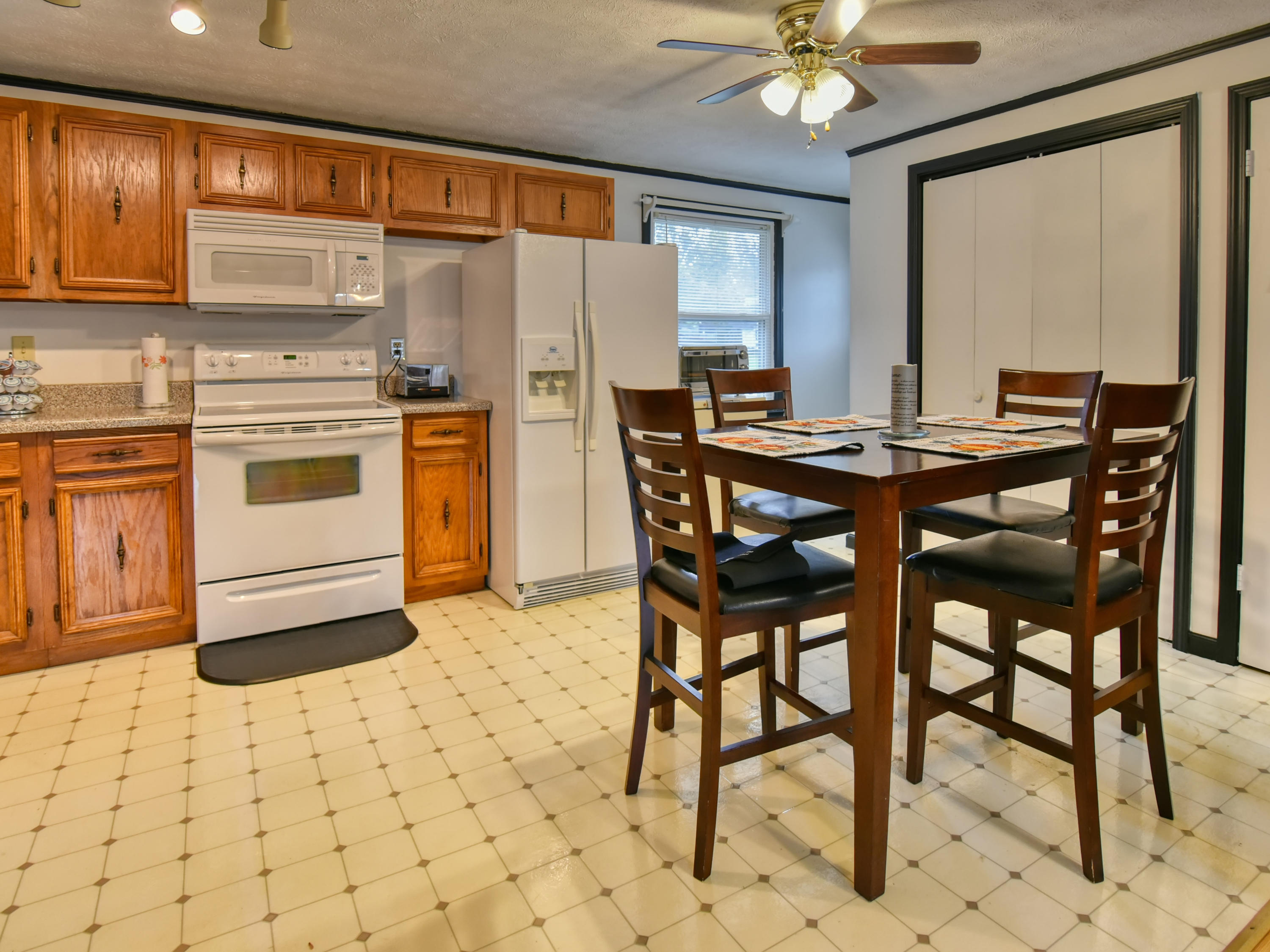 7324 Fairview Road Corryton, TN 37721 - Photo 7 of 14 7234 Fairview