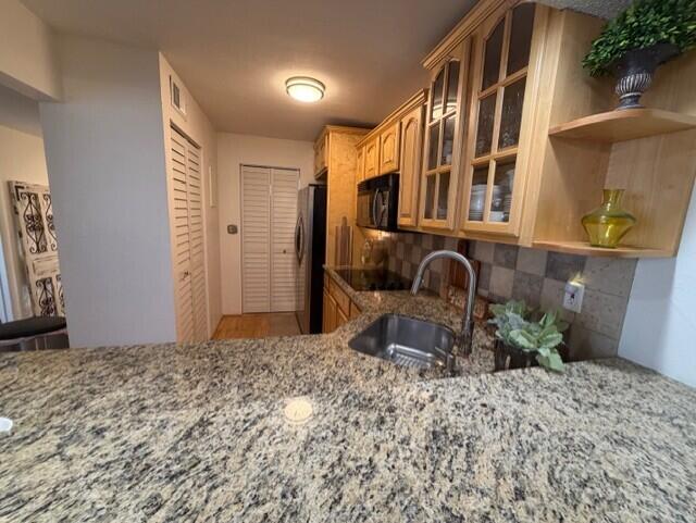 1533 Fairway Road Pembroke Pines, FL 33026 - Photo 12 of 38 thru2