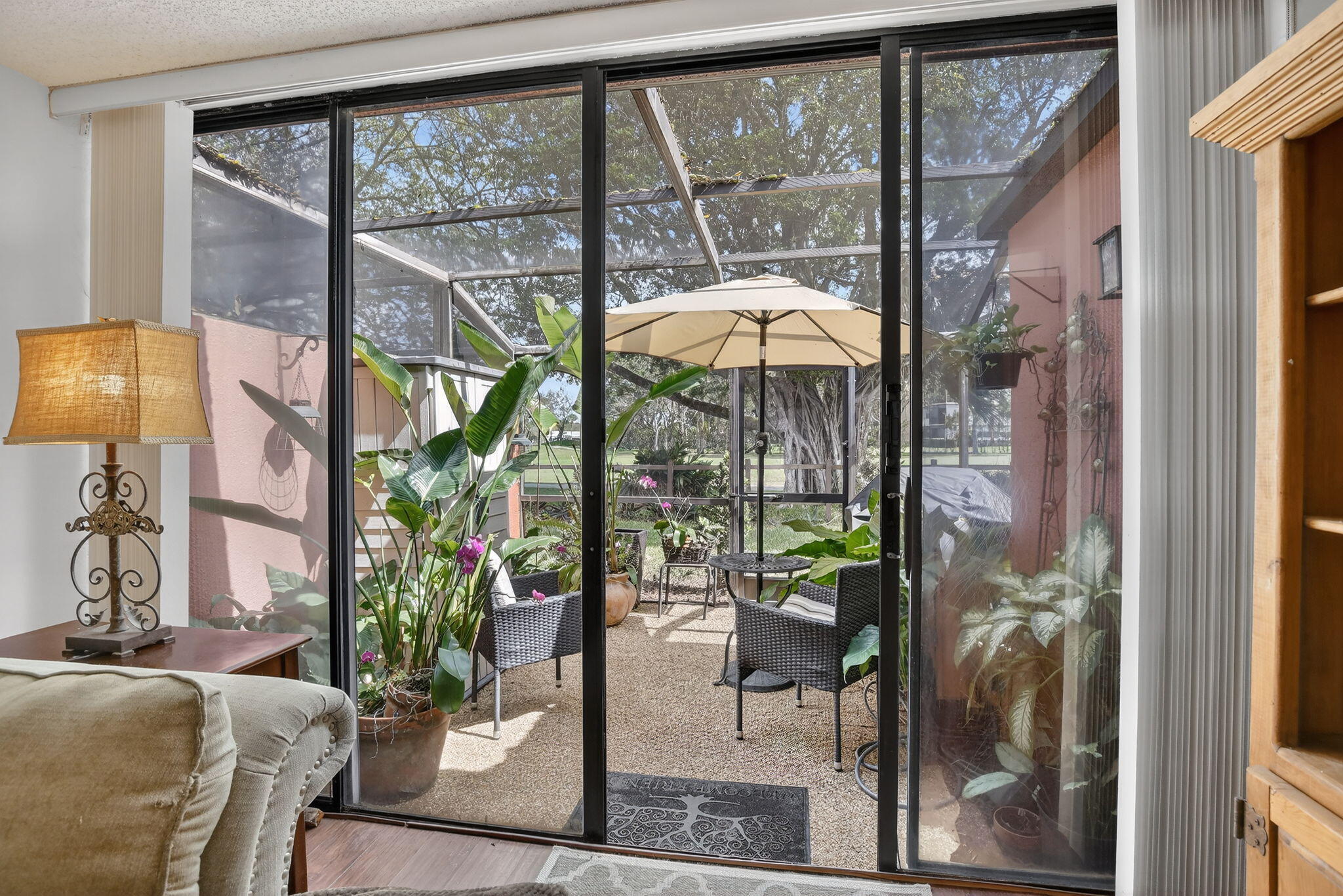 1533 Fairway Road Pembroke Pines, FL 33026 - Photo 30 of 38 28-web-or-mls-_A7A1292