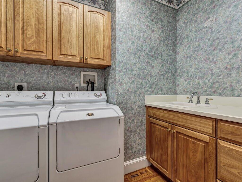 31 Pine Tree Drive Buzzards Bay, MA 02532 - Photo 19 of 50 19