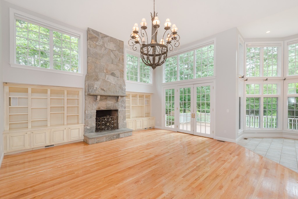 29 Peakham Road Sudbury, MA 01776 - Photo 2 of 20 Gallery Image 2