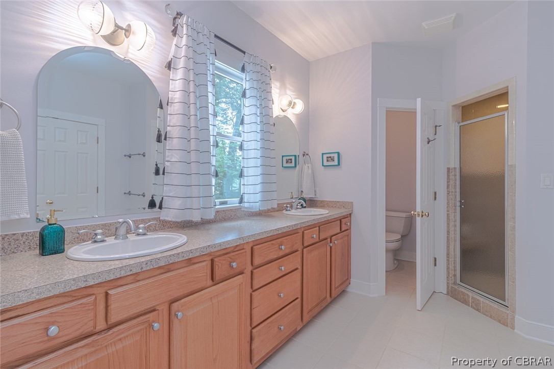 1501 Rocky Neck Road Lancaster, VA 22503 - Photo 24 of 49 Primary bedroom ensuite bath.