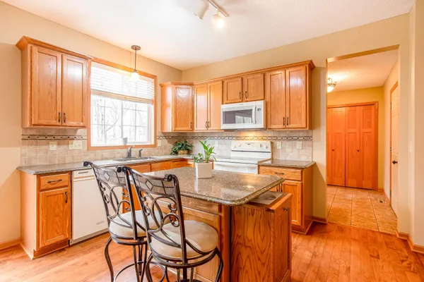 $499,900 | 4562 McAllister Avenue Northeast, St. Michael, MN 55376
