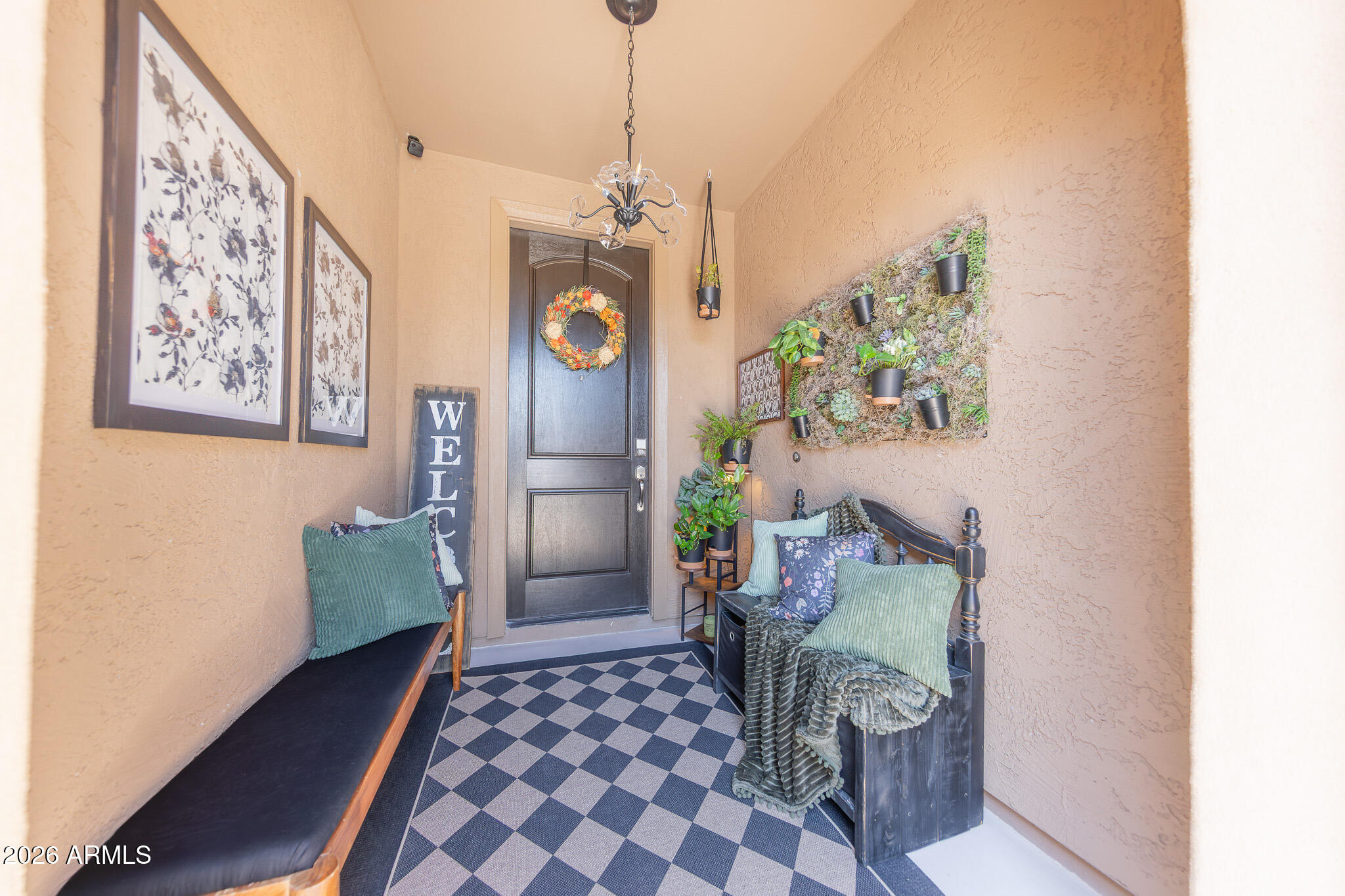 18289 West Raven Road Goodyear, AZ 85338 - Photo 7 of 96 Entry 2