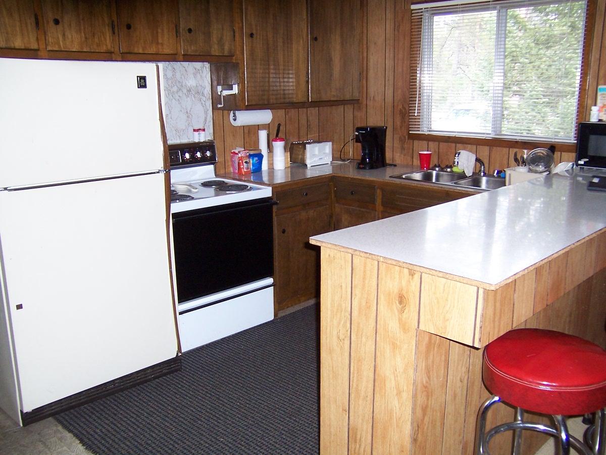 2016 North Red Oak Road Lewiston, MI 49756 - Photo 4 of 9 Gallery Image 4