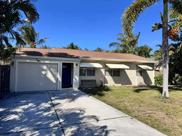 $2,600 | 1015 Macy Street, West Palm Beach, FL 33405