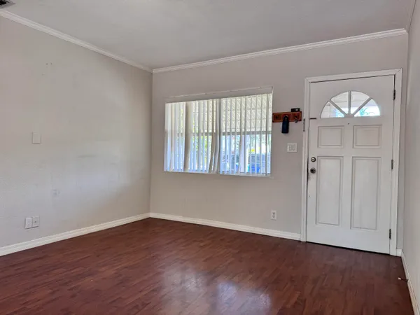 $2,600 | 1015 Macy Street, West Palm Beach, FL 33405