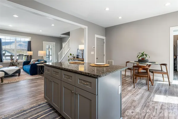 $549,000 | 35 Alice Clement Lane, Asheville, NC 28803