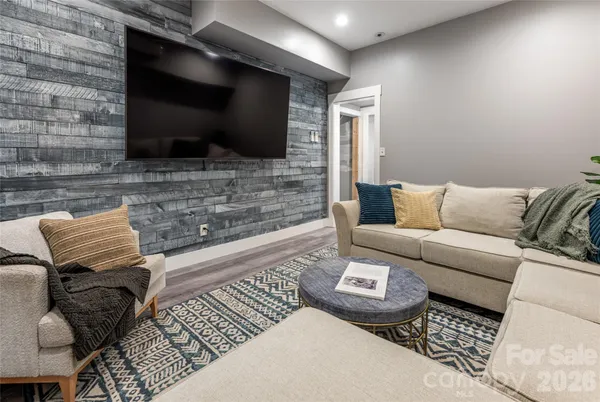 $549,000 | 35 Alice Clement Lane, Asheville, NC 28803