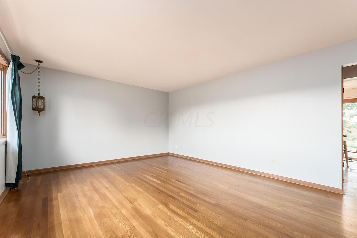 5425 Karl Road Columbus, OH 43229 - Photo 11 of 34 Gallery Image 11
