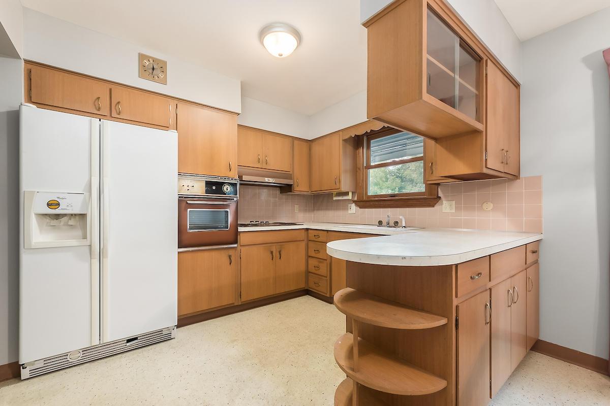 5425 Karl Road Columbus, OH 43229 - Photo 15 of 34 Gallery Image 15