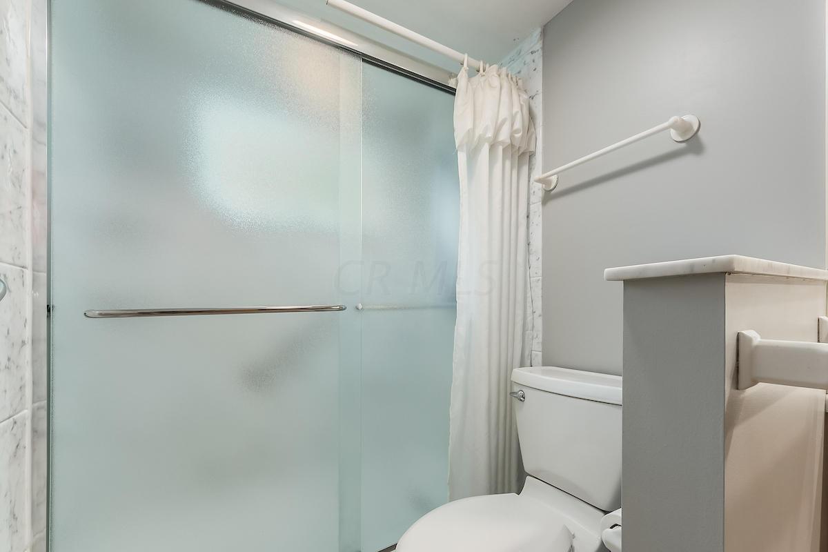 5425 Karl Road Columbus, OH 43229 - Photo 26 of 34 Gallery Image 26