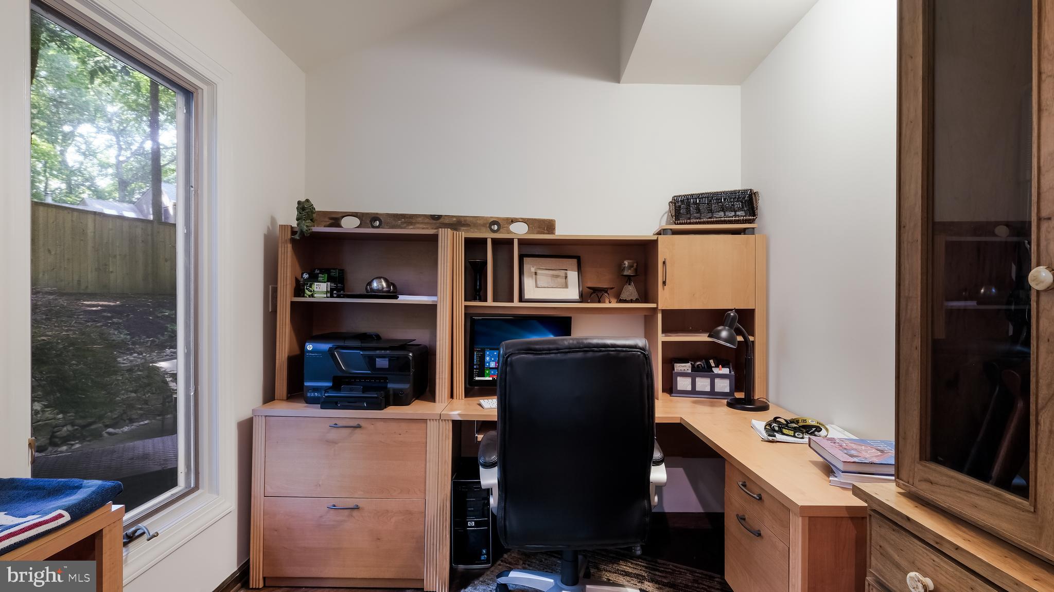 5683 Private Road Doylestown, PA 18902 - Photo 16 of 52 Office nook