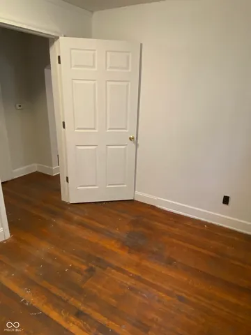 $745 | 1223 North Oxford Street, Indianapolis, IN 46201