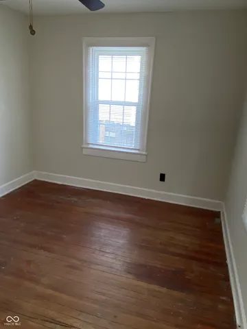 $745 | 1223 North Oxford Street, Indianapolis, IN 46201