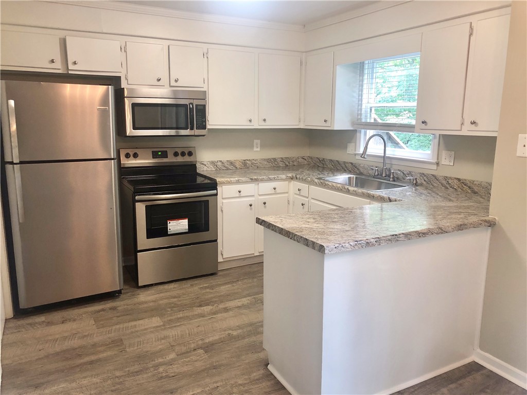 908 Georgetown Road Clemson, SC 29631 - Photo 4 of 49 908
